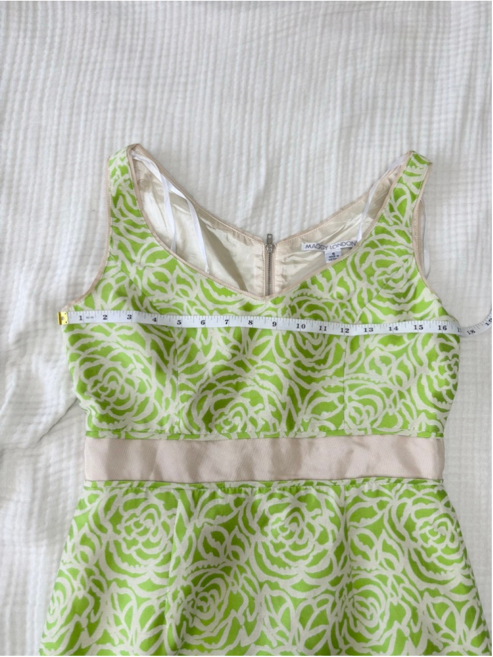 Women's Maggy London Green & Beige Floral Sheath Dress Size 6 - Picture 5 of 11